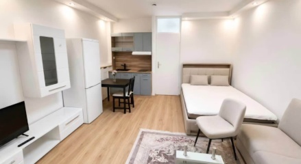Anzeigenbild: Renovierte Möblierte 1-Zimmer Wohnung, Nähe U1 Fuhlsbüttel Nord