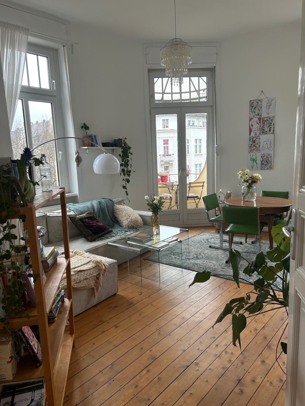 Wundervolle Altbauwohnung UNTERMIETE August