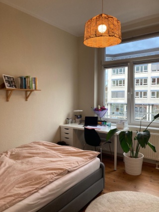 Imagen del anuncio: Zimmer in 4er WG mit eigenem Bad