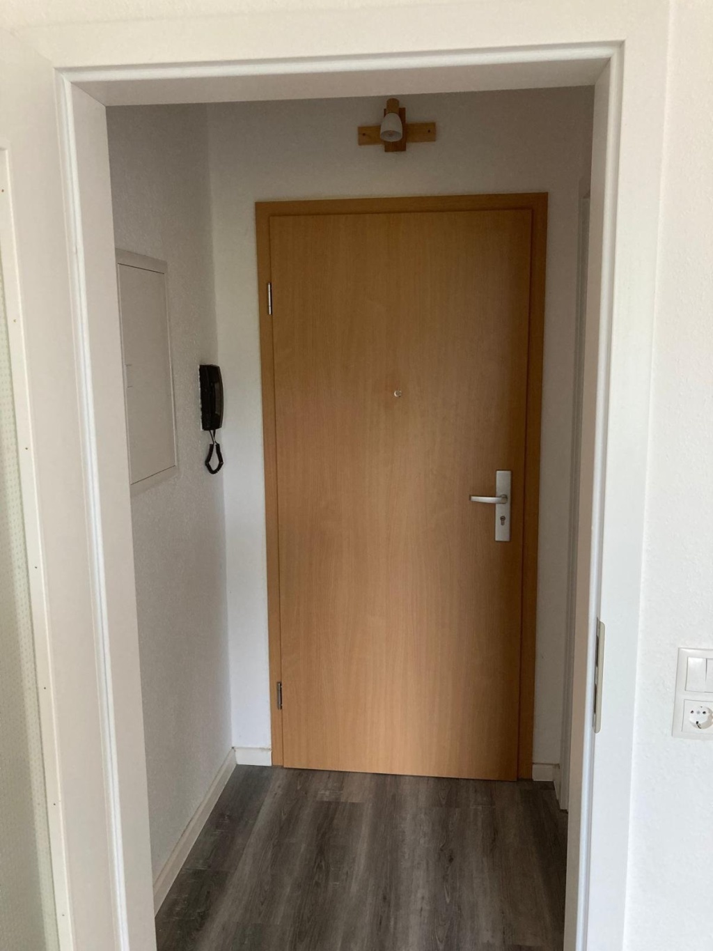 Möblierte 1 - Zimmerwohnung am Schauspielhaus – Oskar-Hoffmann-Straße, 44789 Bochum Ehrenfeld – Vorschaubild 2