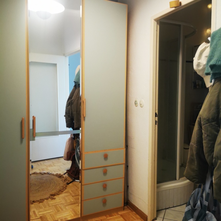 cozy, bright, and fully furnished 38 m2 one-room apartment in Kreuzberg (Großbeerenstraße) from August 24th until October 11th – Großbeerenstraße 58, 10965 Berlin Berlin – Vorschaubild 5