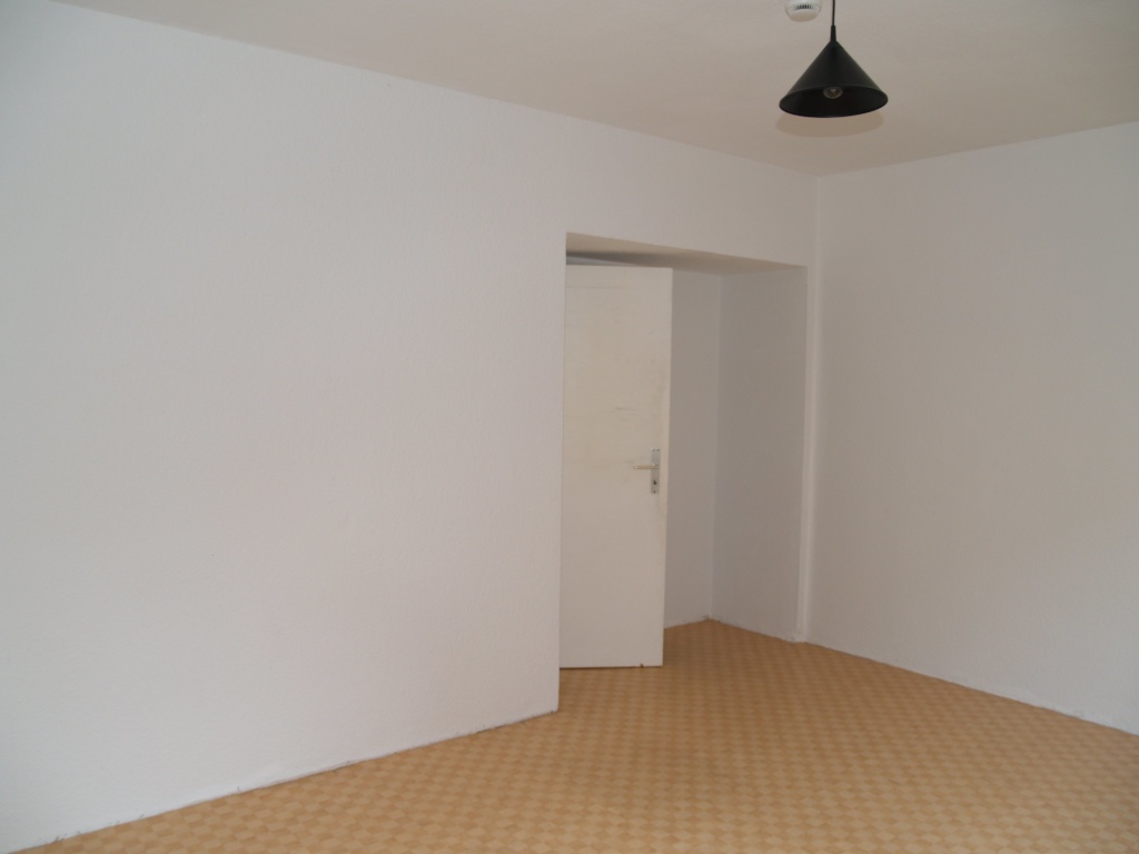 Habitación en WG Innenstadt Weidengasse - Zimmer 2 - Neben Küche und Badezimmer - Bild 4