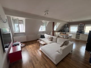 Anzeigenbild: Schöne große 4-Zimmer Wohnung in Nürnberg (Rennweg) mit großer Küche und Wohnzimmer in der Nähe vom Wöhrder See