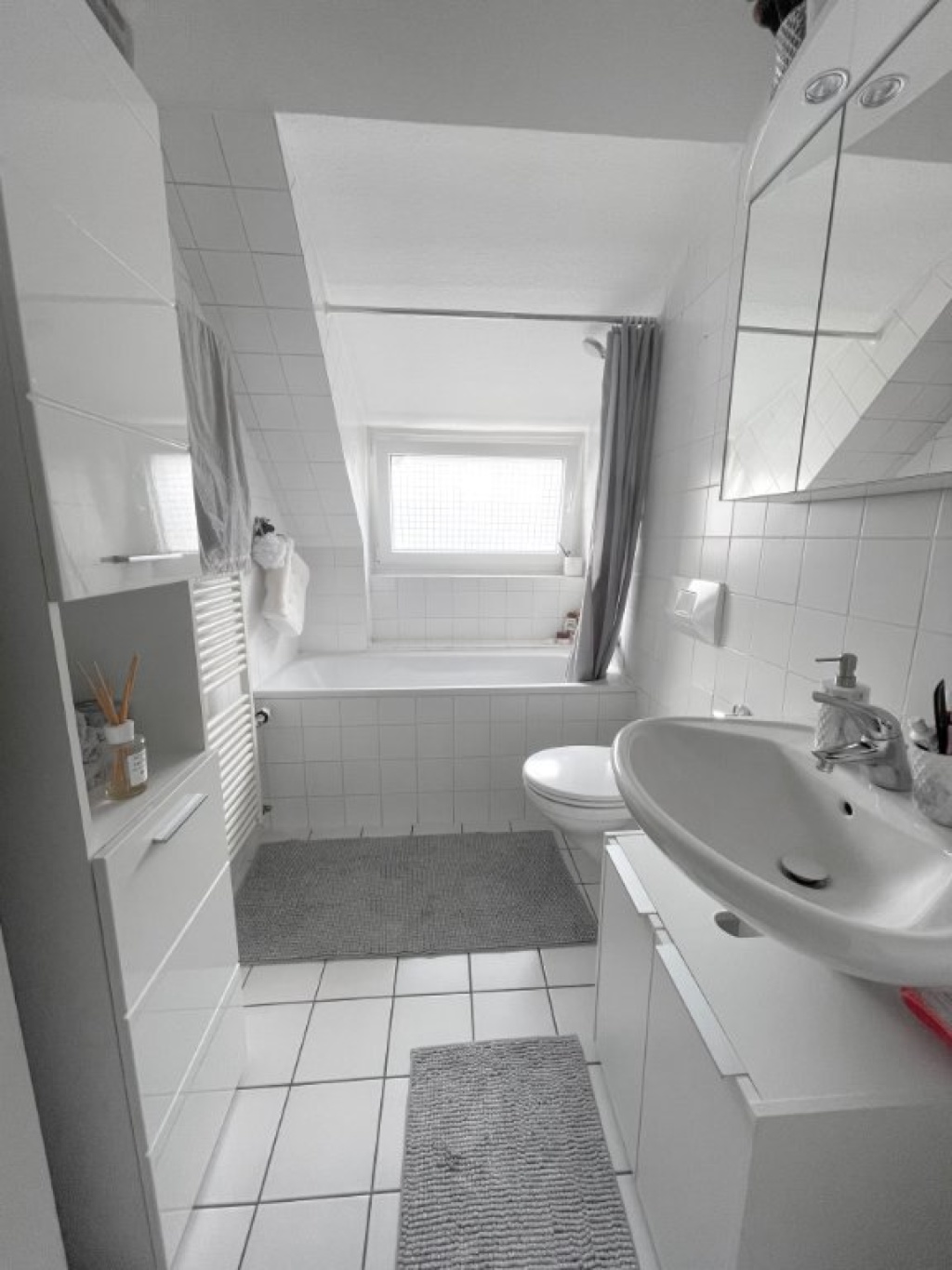 Schöne Zentrale Wohnung zur Zwischenmiete – Clemensstraße 25, 50676 Köln Altstadt-Süd – Vorschaubild 9