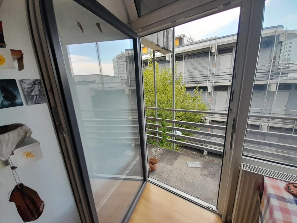 Cosy studio for interim rent in Sonnenbühl West II (September) – Ralf-Darhendorf-Str. 37, 78464 Konstanz Königsbau – Vorschaubild 6