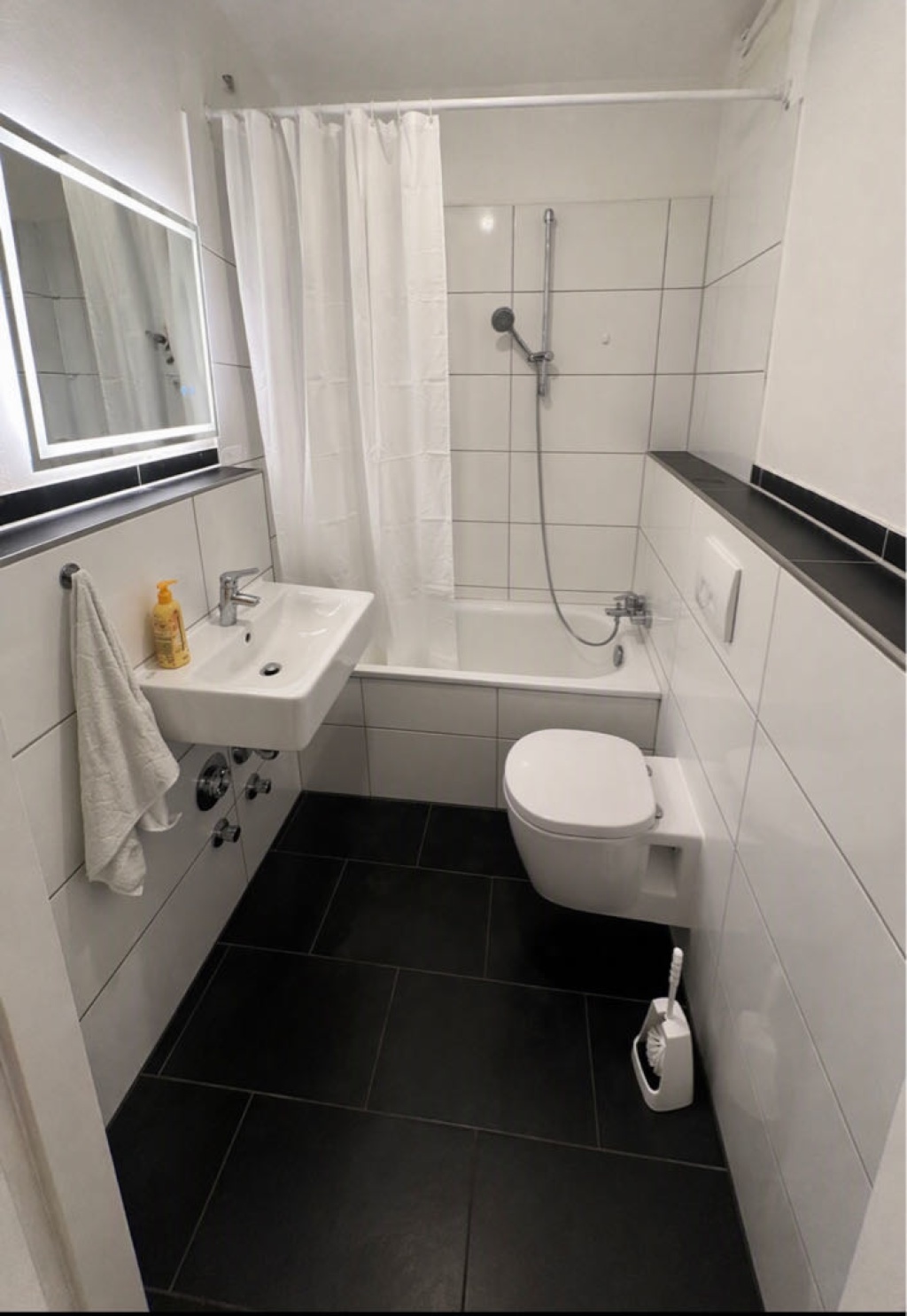 Flatshare Moabit Lehrter Straße - Badzimmer