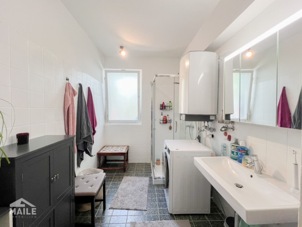 Großzügige 3,5 Zimmerwohnung mit EBK, Terrasse in ruhiger Lage von Stuttgart. – Landhausstraße 94, 70190 Stuttgart Mitte – Vorschaubild 6
