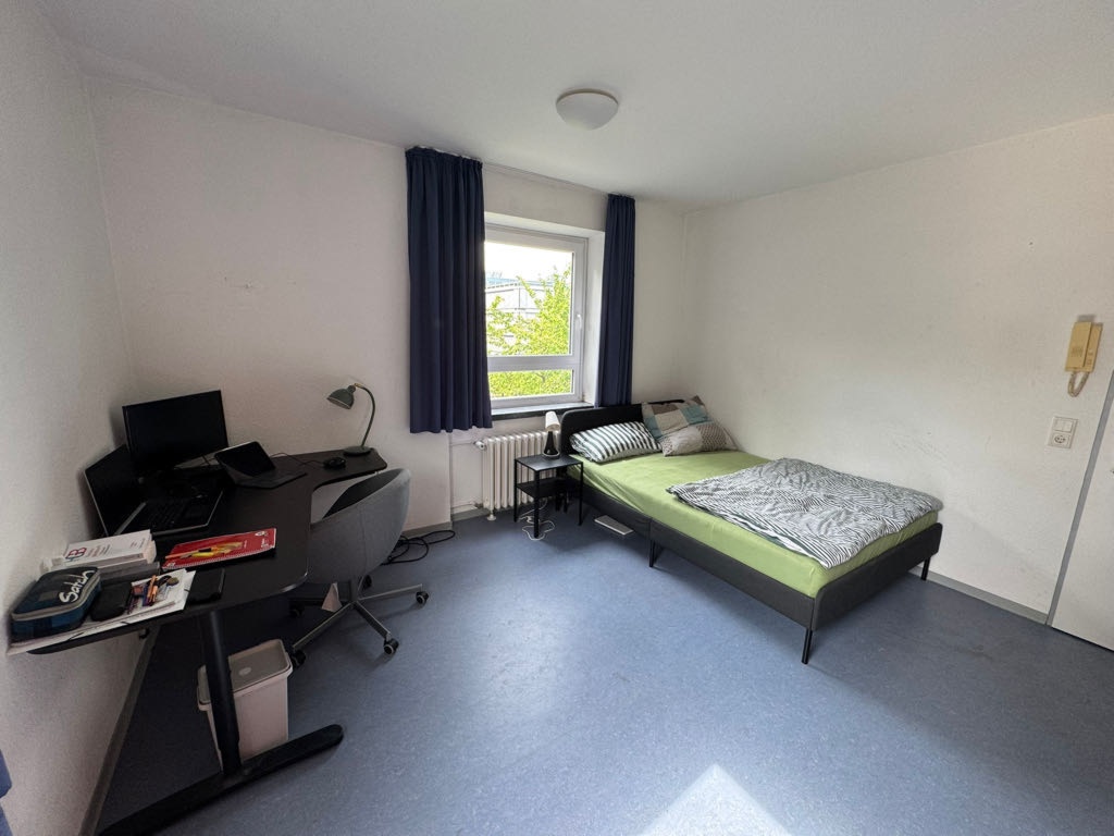 WG-Zimmer Aaseestadt Von-Stauffenberg-Str. 12 - Musterzimmer 2