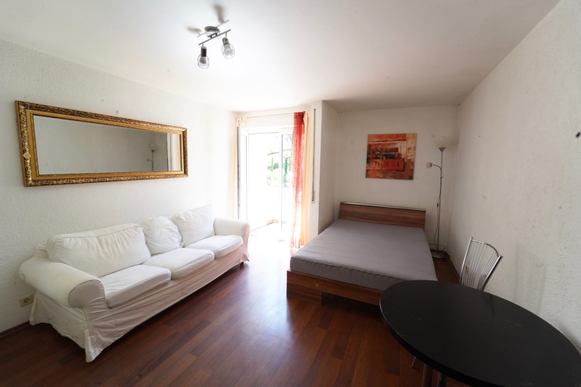 Wohnen zwischen Wald und Stadt (1-Zimmer Wohnung mit Balkon)