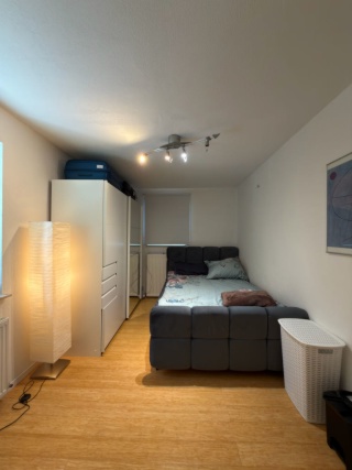 Imagen del anuncio: Spacious Private Room in  Fully Furnished WG