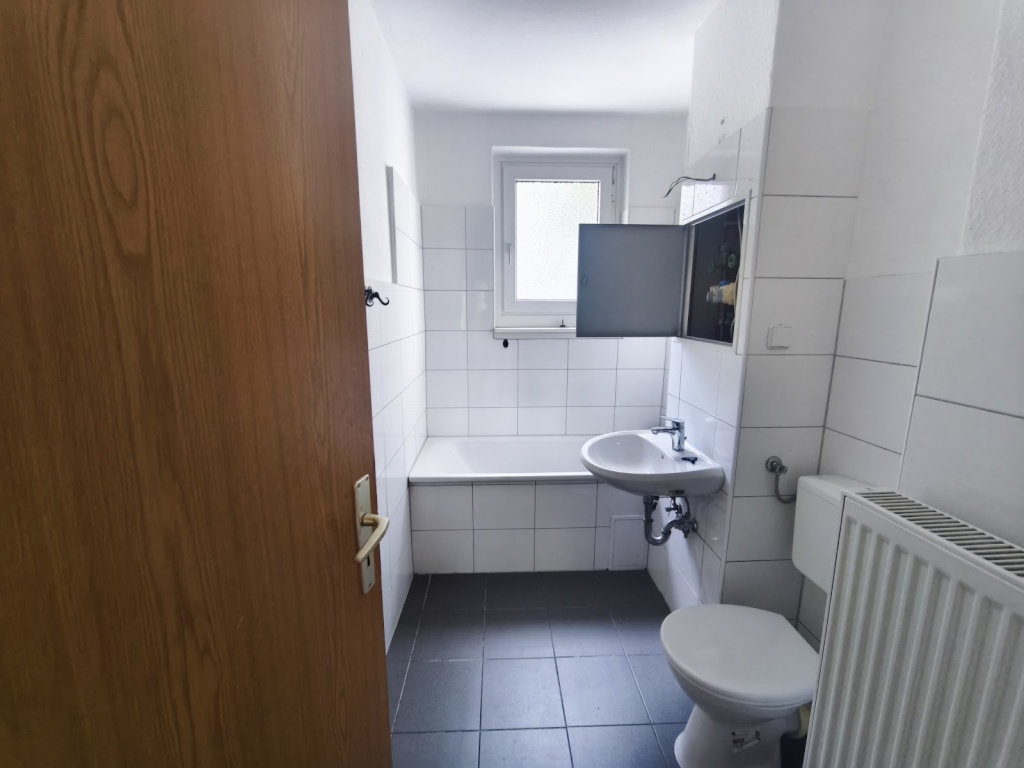 Wohnung Merseburg Straße des Friedens 109 - Badezimmer
