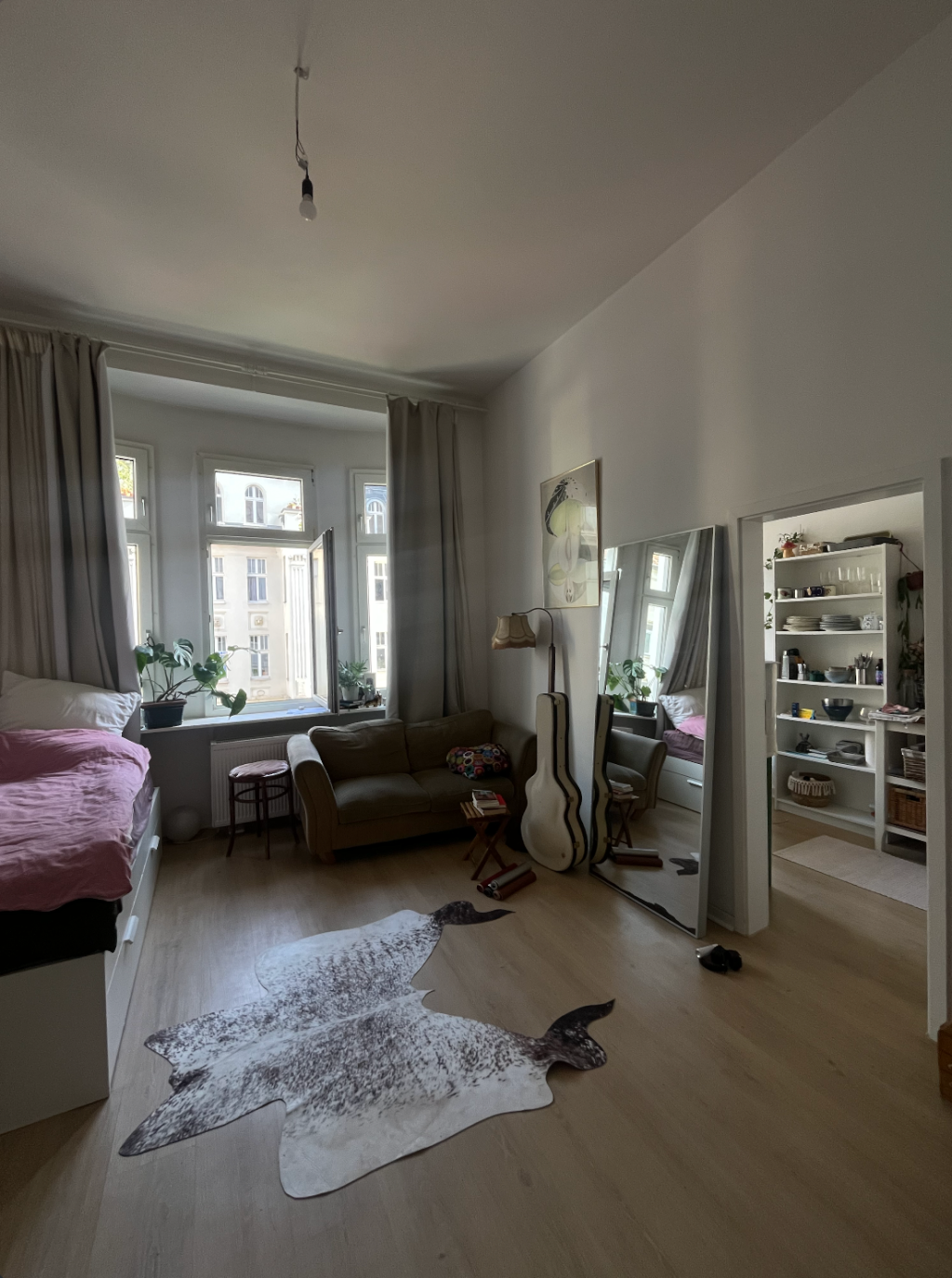 Schöne Altbauwohnung für 1 Person in Nippes – Waterloostraße 8, 50733 Köln Nippes – Vorschaubild 2