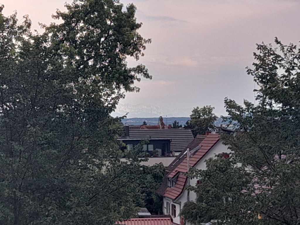 Cosy studio for interim rent in Sonnenbühl West II (September) – Ralf-Darhendorf-Str. 37, 78464 Konstanz Königsbau – Vorschaubild 7