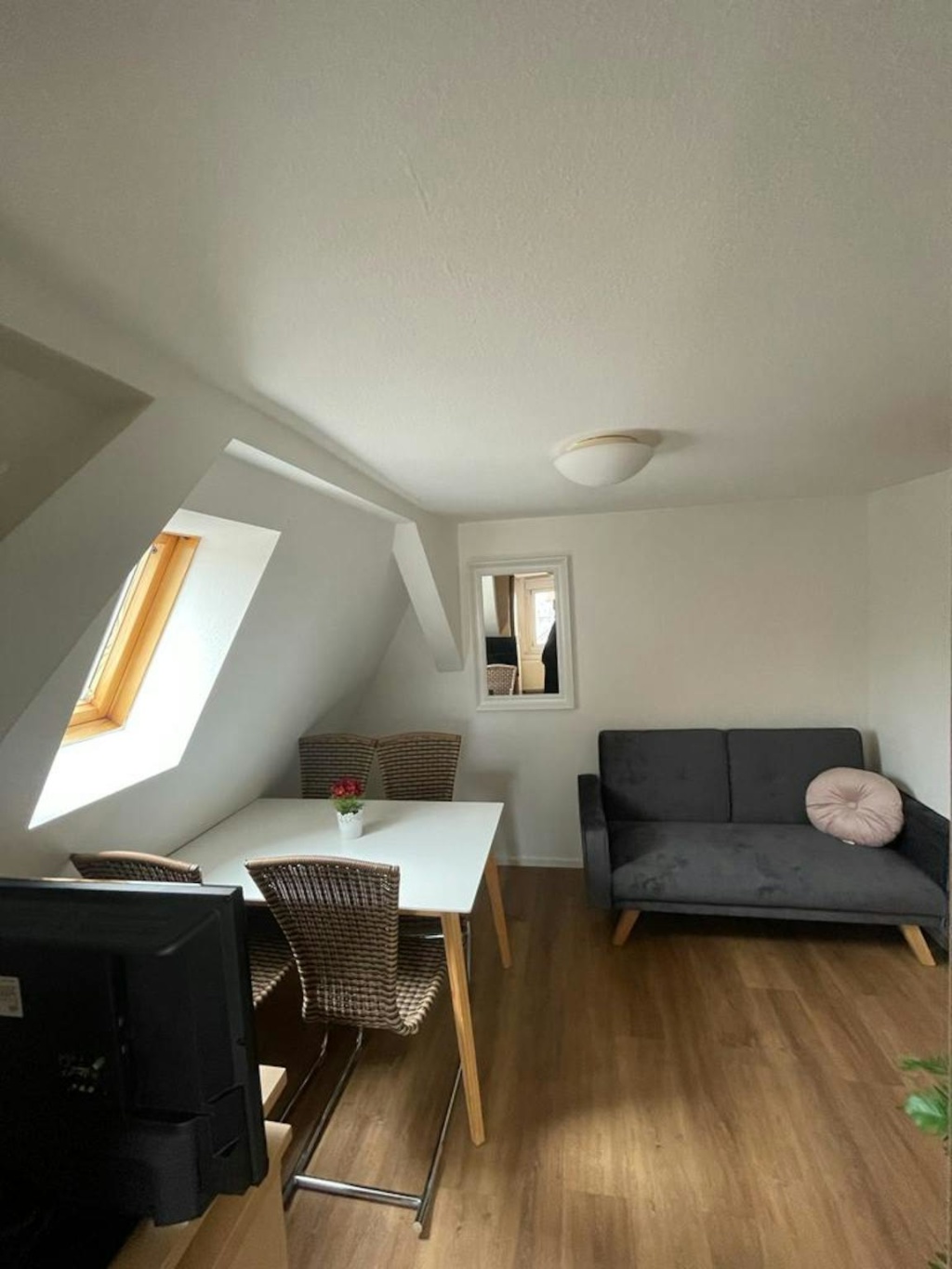 Leonhardstraße, Stuttgart – Leonhardstraße, 70182 Stuttgart Mitte – Vorschaubild 3