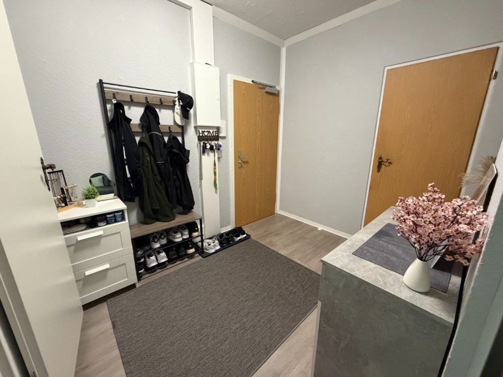 Modernisierte 3-Raumwohnung im EG/ Hochparterre (Familie, Rentner, WG) ab 01.10. – Karl-Laux-Straße 0, 1219 Dresden Leubnitz-Neuostra – Vorschaubild 4