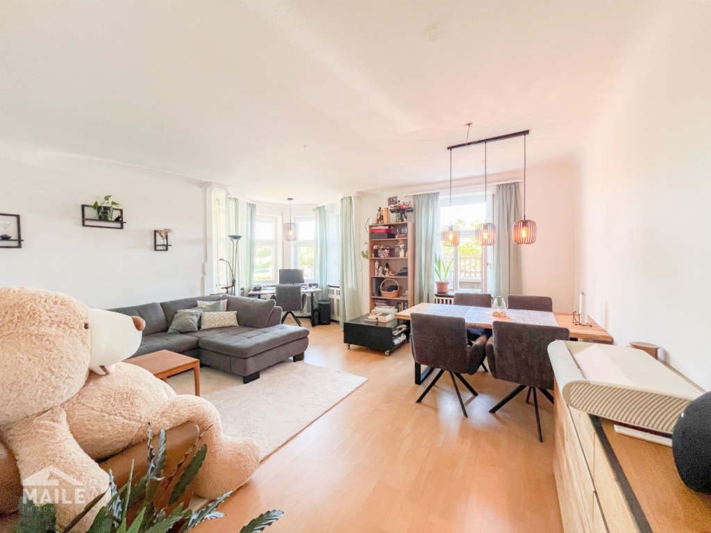 Großzügige 3,5 Zimmerwohnung mit EBK, Terrasse in ruhiger Lage von Stuttgart. – Landhausstraße 94, 70190 Stuttgart Mitte – Vorschaubild 11