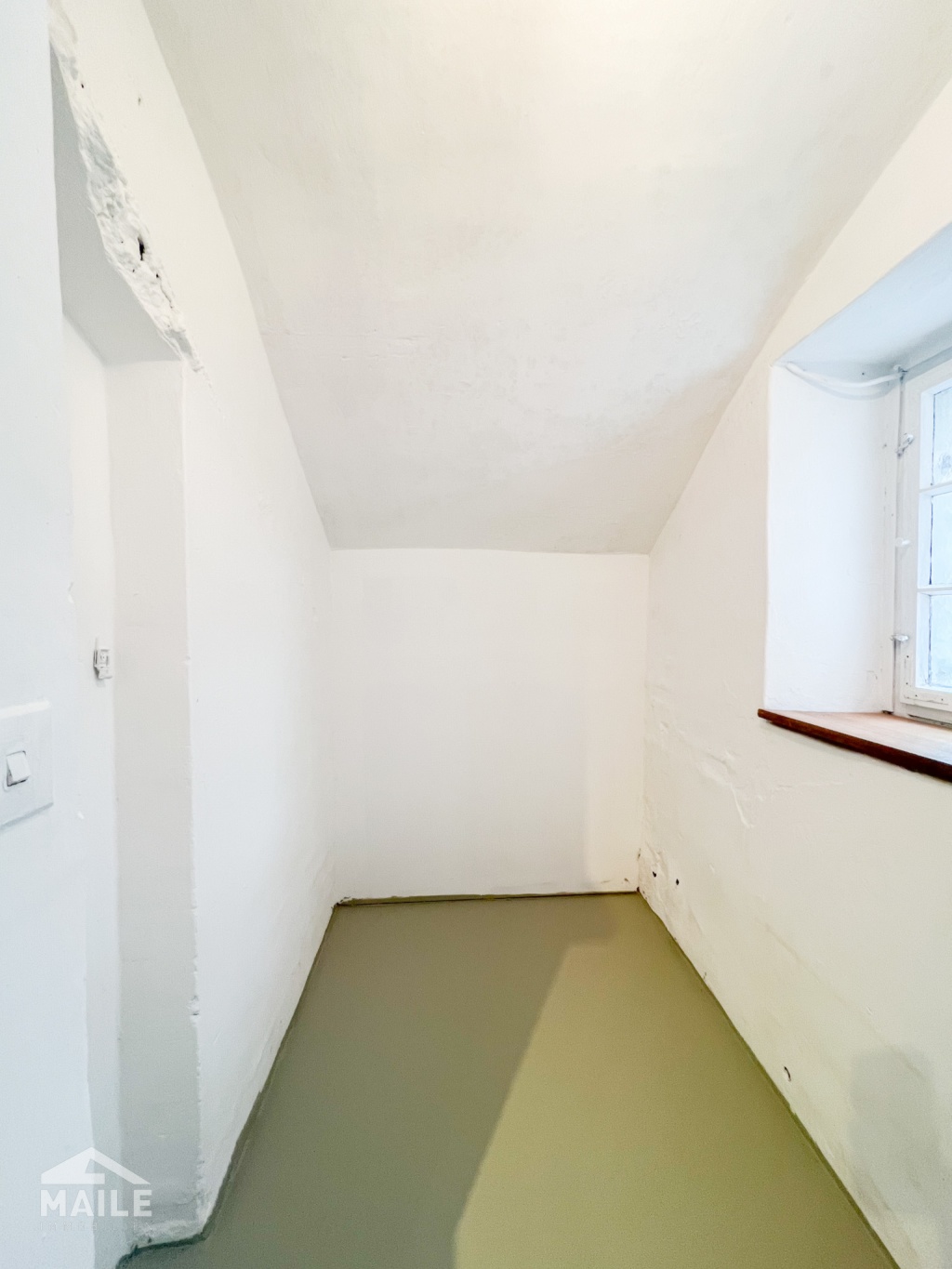 Großzügige 3,5 Zimmerwohnung mit EBK, Terrasse in ruhiger Lage von Stuttgart. – Landhausstraße 94, 70190 Stuttgart Mitte – Vorschaubild 17