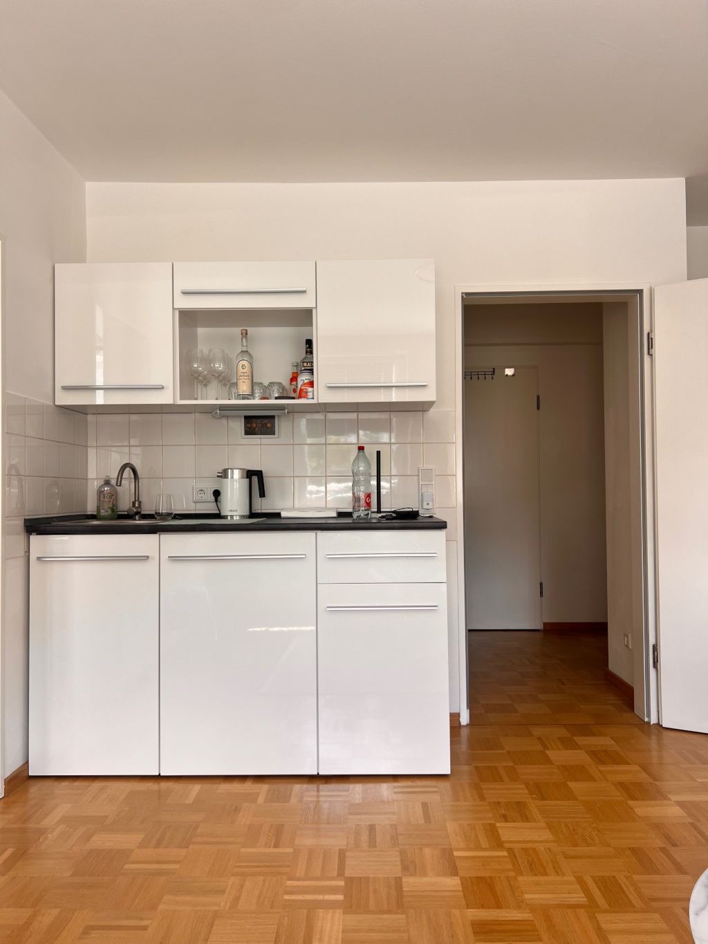 Modern 2-Zimmer Wohnung zur Untermiete September 2026 – Moosacherstr., 80809 München Milbertshofen-Am Hart – Vorschaubild 5