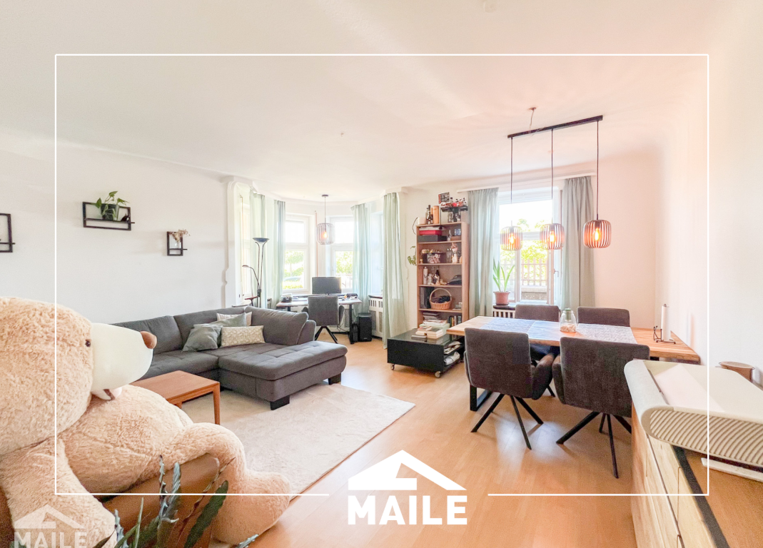 Großzügige 3,5 Zimmerwohnung mit EBK, Terrasse in ruhiger Lage von Stuttgart.