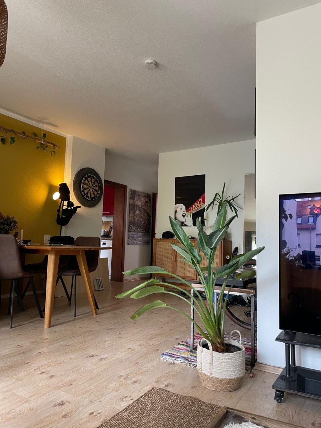 Wohnung List Dennewitzstr. 1a - Wohnzimmer/Essbereich