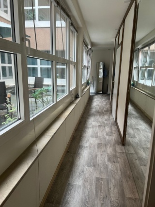 Große Wohnung in Berlin Kreuzberg ab sofort frei — photo 1
