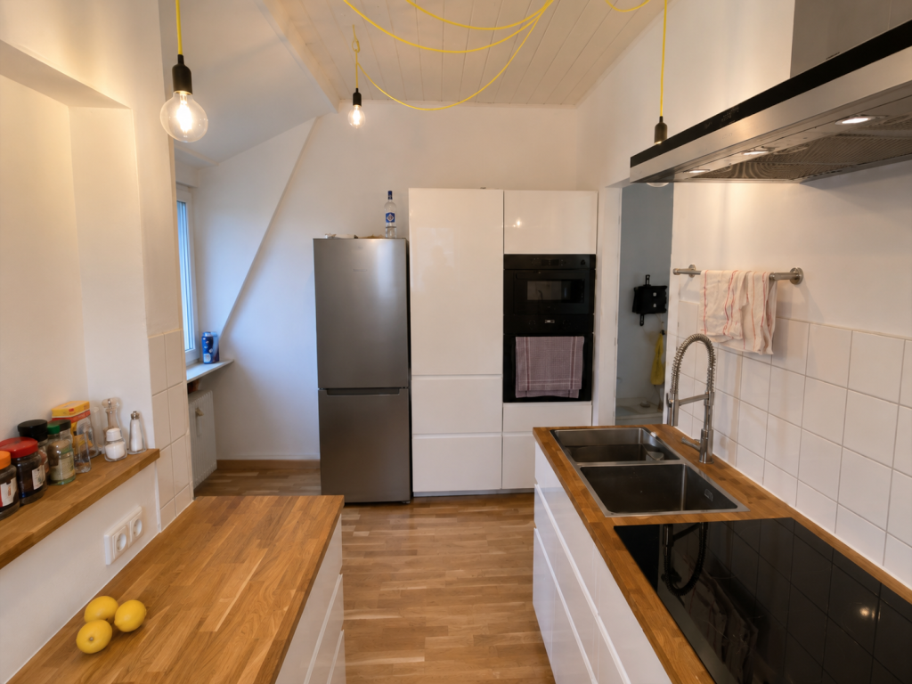 WG-Zimmer Dornbusch Marbachweg, 334 - Küche 2 OG.