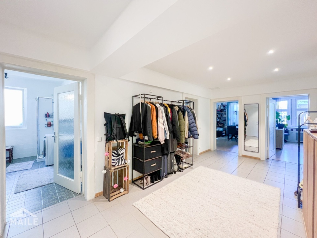 Großzügige 3,5 Zimmerwohnung mit EBK, Terrasse in ruhiger Lage von Stuttgart. – Landhausstraße 94, 70190 Stuttgart Mitte – Vorschaubild 7