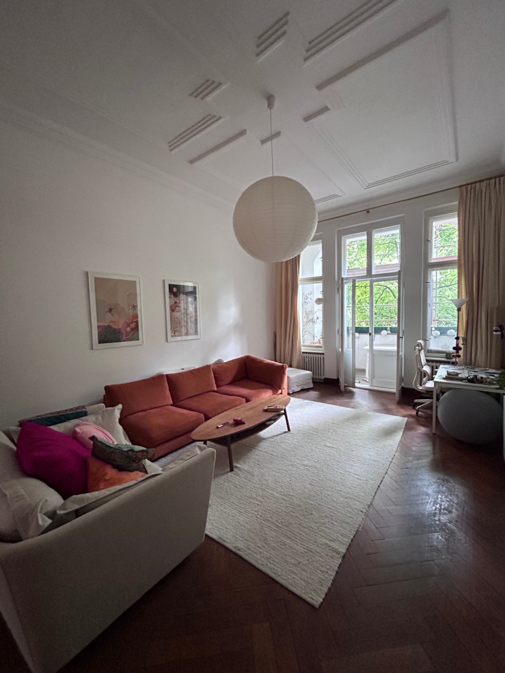 Große 4 Zimmer Familien-Wohnung mit Balkon