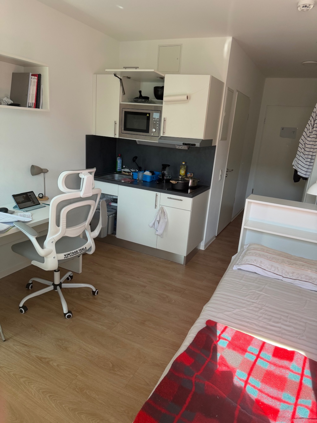 Zentrale, ruhige und gemütliche Wohnung – 44137 Dortmund Innenstadt-West – Vorschaubild 2