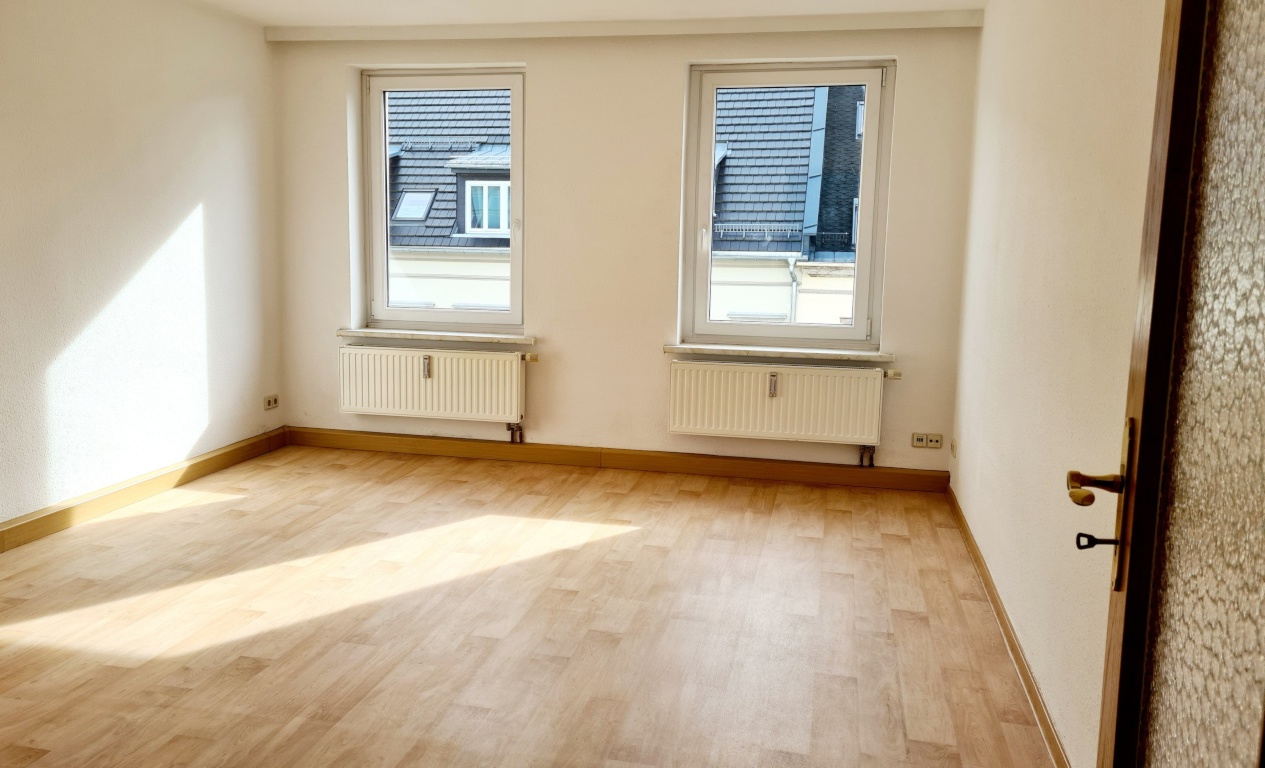 Helle 3-Raum-Wohnung mit Balkon direkt am Brühl-Boulevard – Hermannstraße, 9111 Chemnitz Zentrum – Vorschaubild 3