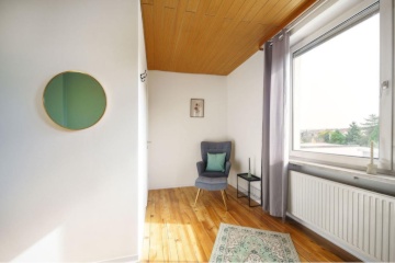 Ad image: ✨ Attraktive möblierte Studentenwohnung mit Altbauflair ✨