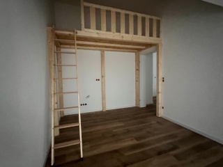 Ad image: WG-Zimmer in renovierter Dachgeschosswohnung in bester Lage!