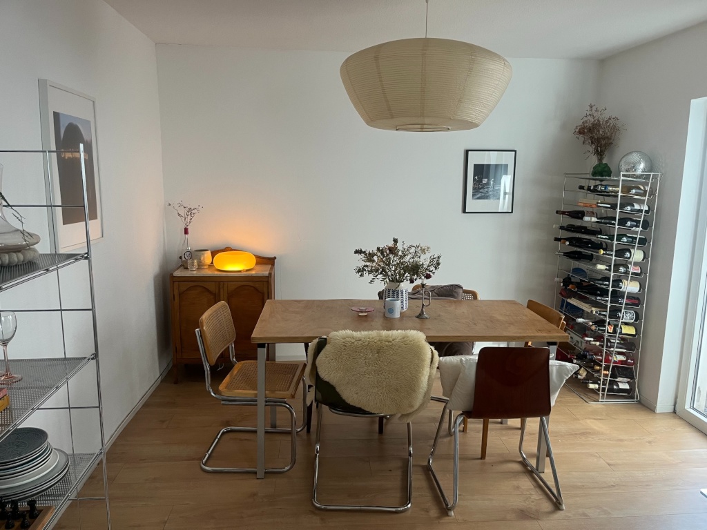 Zimmer in großer Wohnung mit Innenhof - Ende Oktober - Mitte November