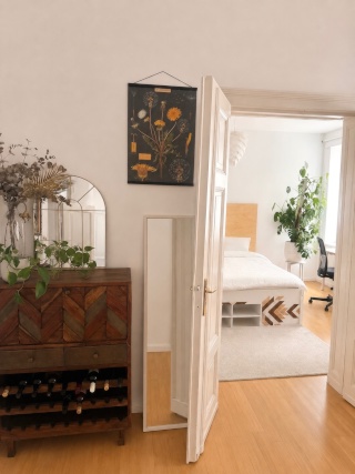 Gemütliche 74m2 Wohnung direkt Weinmeister/Mitte - Zwischenmiete ohne Anmeldung — photo 1