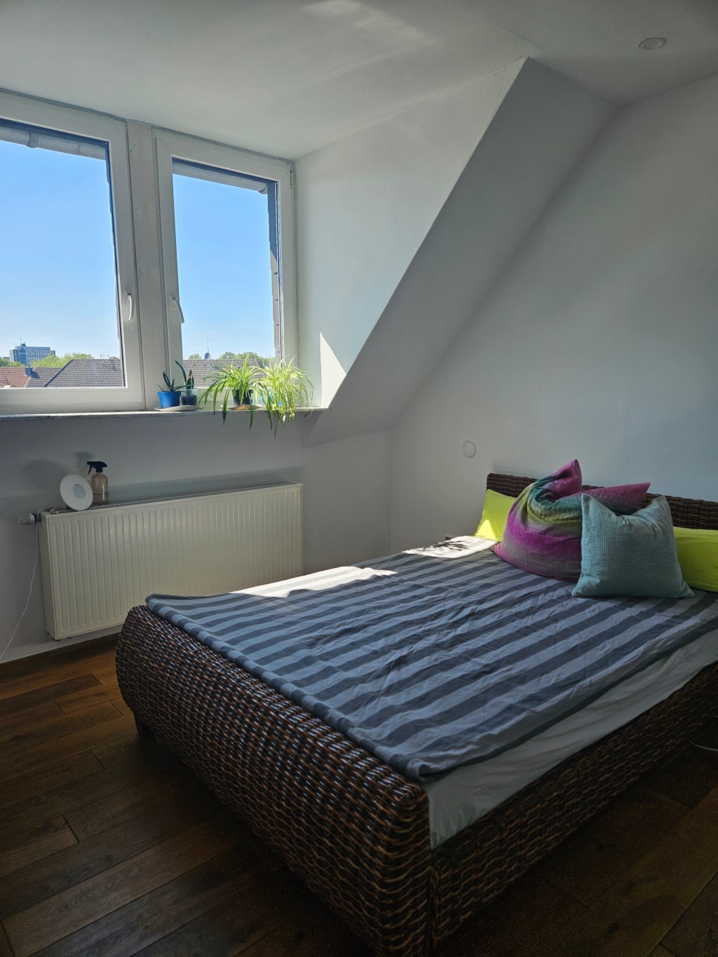Helle Dachgeschosswohnung in der Nähe von Rüttenscheid