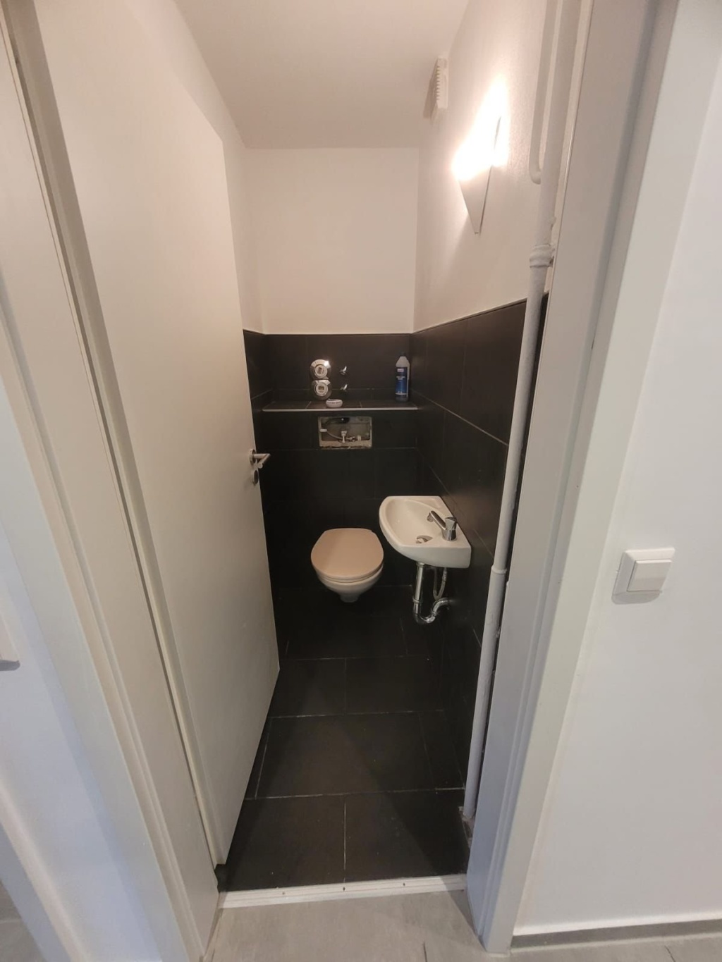 Zimmer in 5er-WG zu vermieten – 465 € warm – Silberburg str 41, 70176 Stuttgart Mitte – Vorschaubild 4