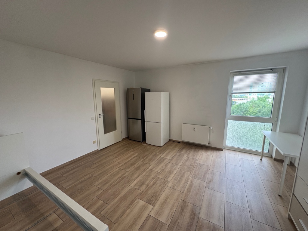 Möbliertes Apartment in Erlangen-Bruck – Nähe Siemens & S-Bahn – Gerhart-Hauptmann-Straße 11, 91058 Erlangen Bruck – Vorschaubild 2