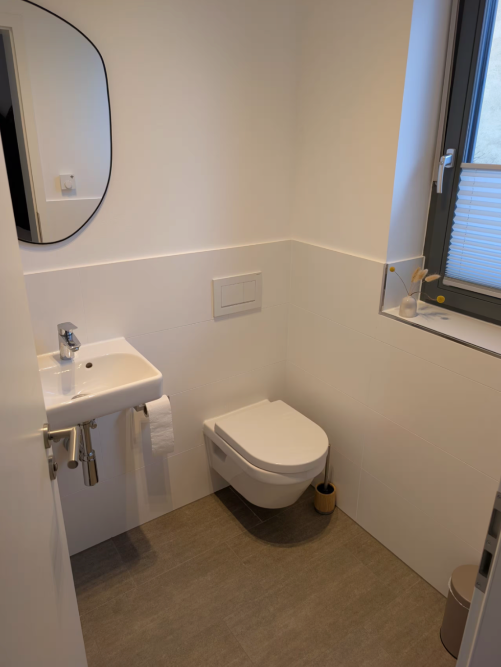House Fangschleuse Werlseestraße - Gäste-WC im EG