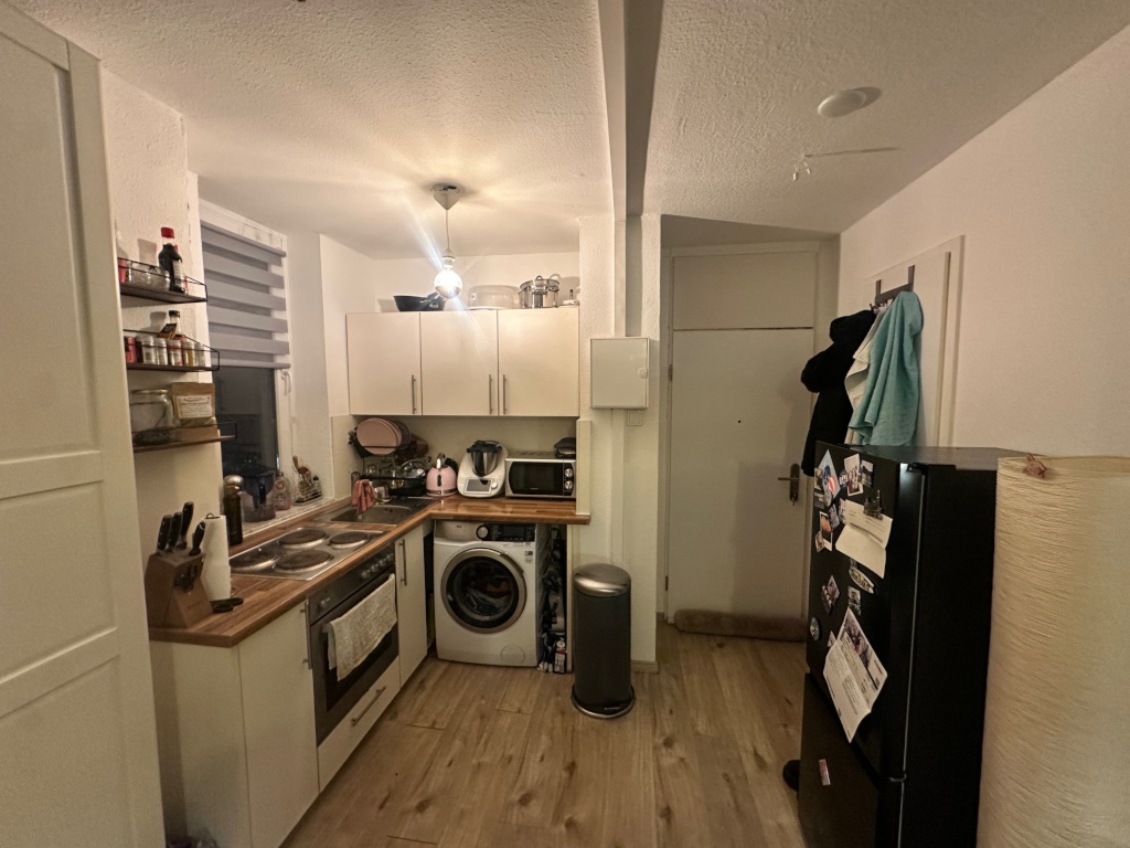 Möblierte, helle 1-Zimmer-Wohnung in Hamburg-Altona | Zwischenmiete vom 08.08. bis 11.10.26 – Große Bergstraße 160, 22767 Hamburg Altona-Altstadt – Vorschaubild 4