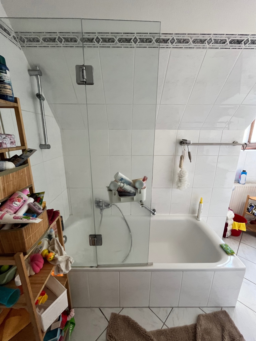 Raum für WG-Neugründung – Altmünsterstraße 1A, 65207 Wiesbaden Igstadt – Vorschaubild 4