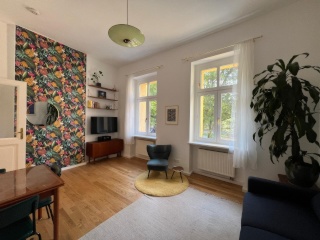 Helle 2 Zimmer Wohnung für 1 Jahr — photo 1