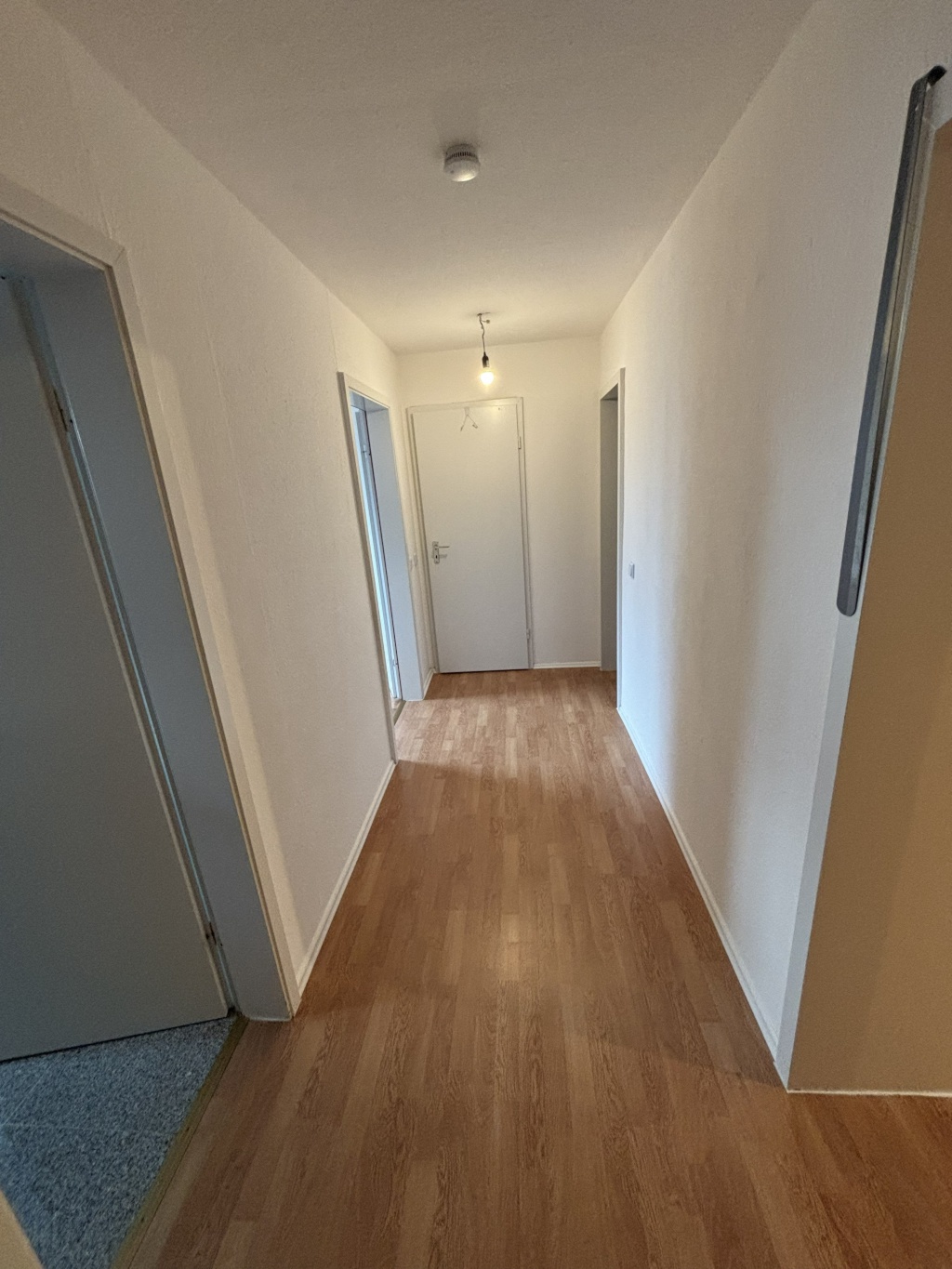 Offene, geräumige Wohnung mit viel Licht - modern renoviert – Dorstener Strasse 10, 45143 Essen Altendorf – Vorschaubild 7