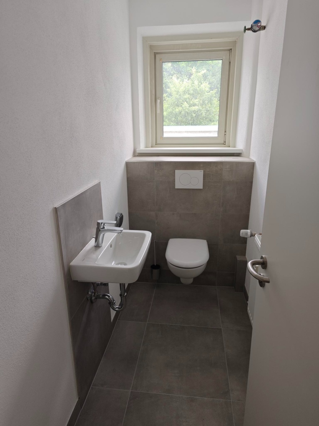 4-Zimmer Wohnung mit Küche neu renoviert in Uttenreuth (Erlangen-Ost) – Erlanger Straße 33, 91080 Erlangen Uttenreuth – Vorschaubild 17