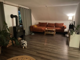 Anzeigenbild: 2 Zimmer + eigenes Bad in moderner Berufstätigen-WG mit Garten | Lohmar | 800 € warm