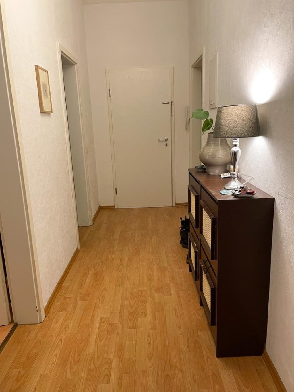 WG-Zimmer Uppenberg Fresnostraße 10 - Flur_2