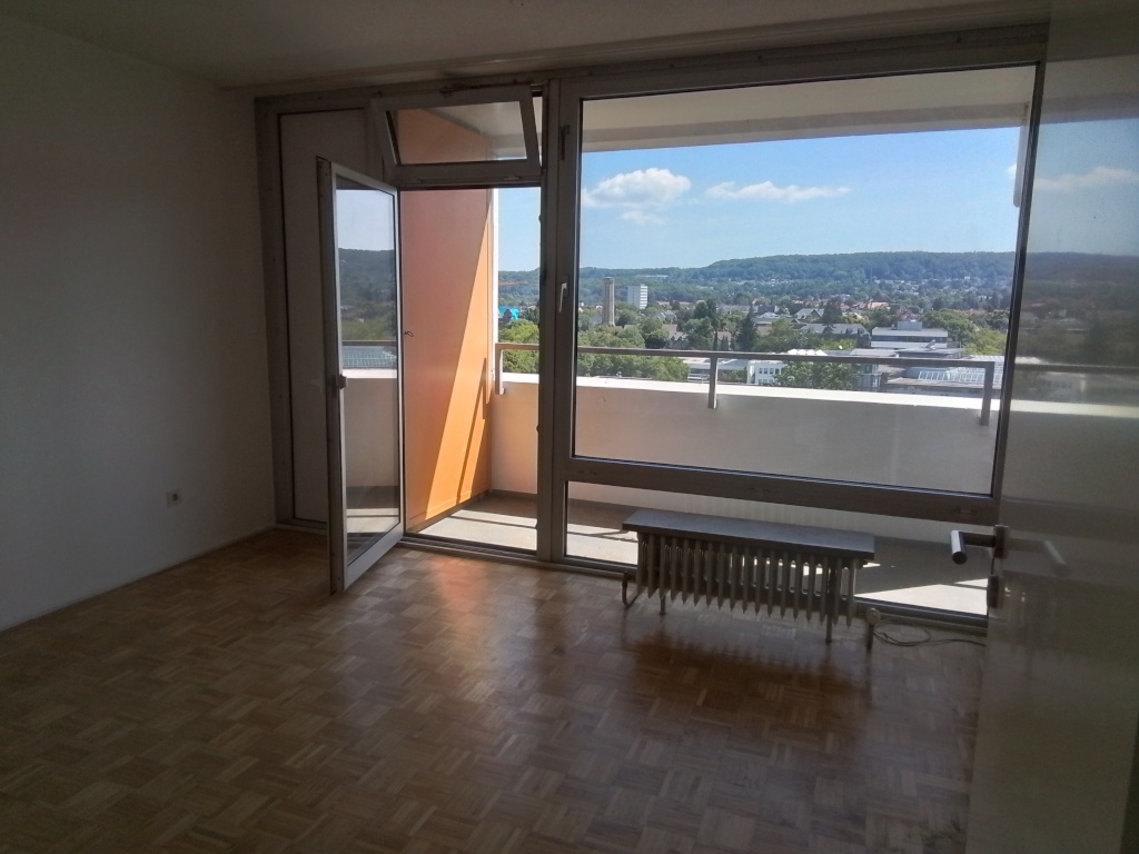 2-Zimmer-Wohnung mit K/B/großer Balkon mit Aussicht nahe Campus