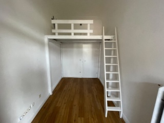 Anzeigenbild: Zimmer auf dem Haus eines katholischen Studentenvereins frei