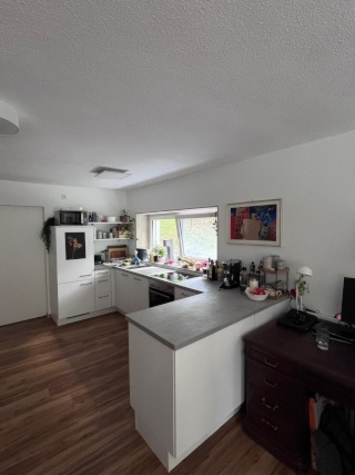 Anzeigenbild: Wohnung mit großer Küche und Terasse