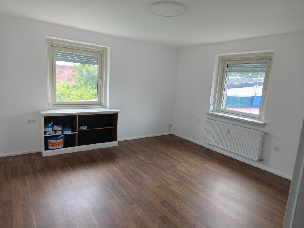 4-Zimmer Wohnung mit Küche neu renoviert in Uttenreuth (Erlangen-Ost) – Erlanger Straße 33, 91080 Erlangen Uttenreuth – Vorschaubild 10