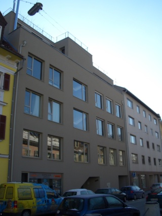 Anzeigenbild: Sonnige 4er-WG nahe Kunsthaus im Zentrum